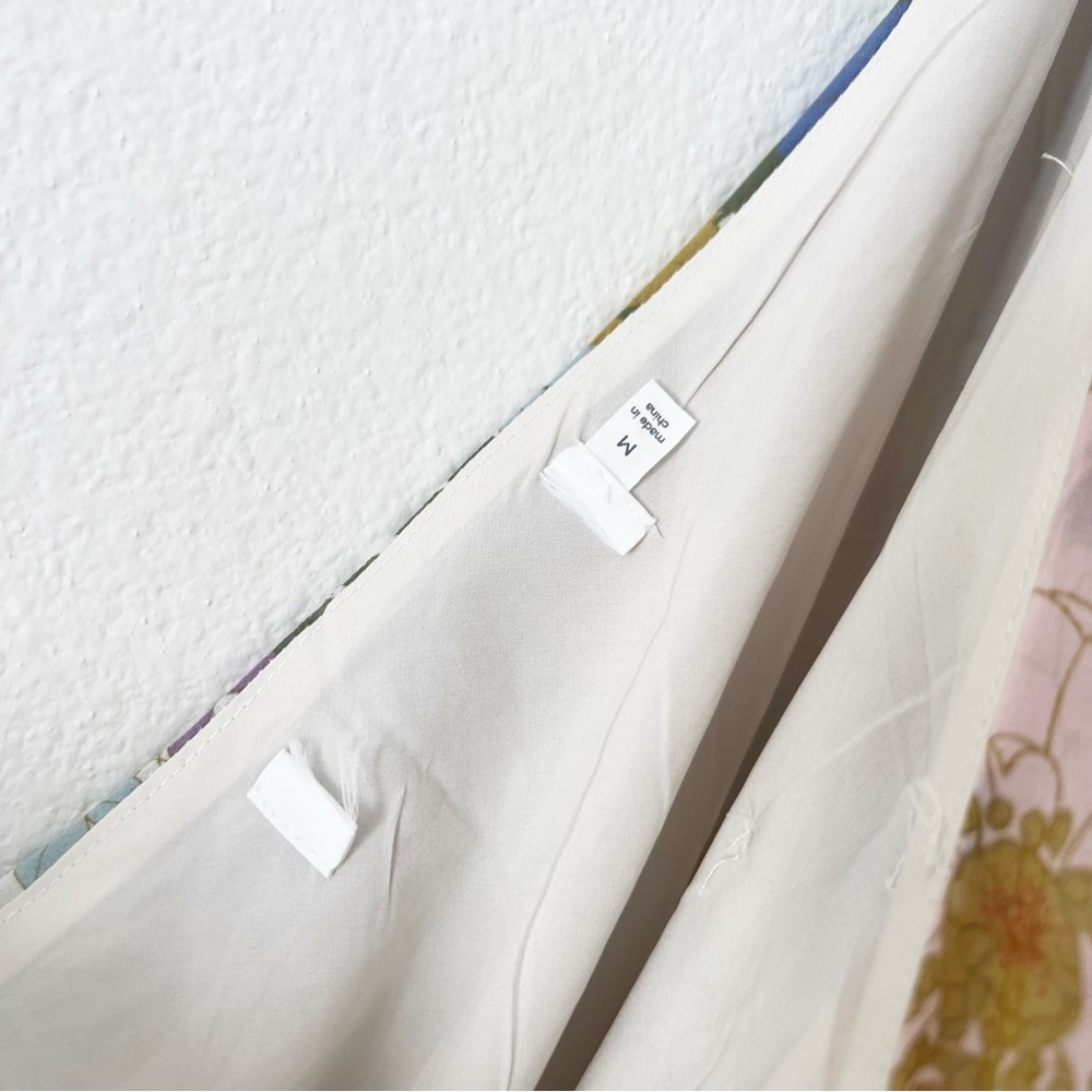 ASTR the Label Santorini Dress in Off White Retro Floral - Picture 4 of 5